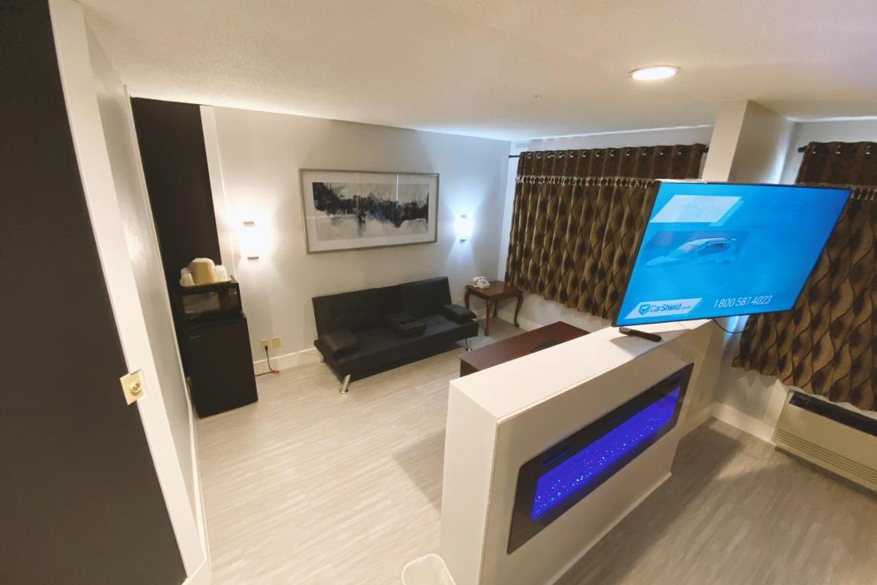 Coratel Inn & Suites By Jasper Hastings Luaran gambar