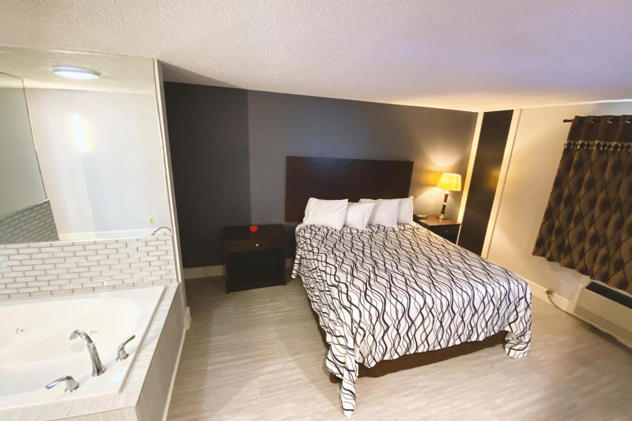 Coratel Inn & Suites By Jasper Hastings Luaran gambar